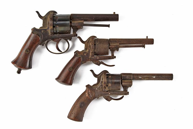 Lotto di tre revolver a spillo